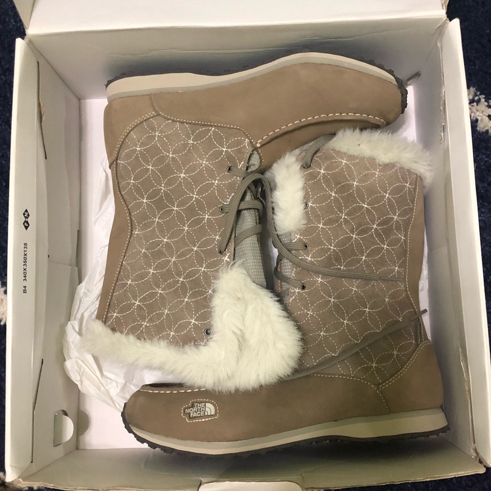 North Face Snow Boots Size 10